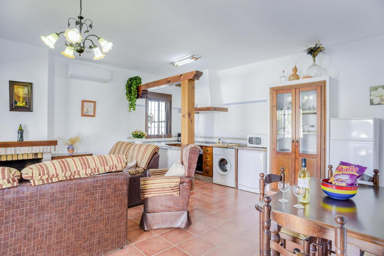 Casa Villanueva 4 - Solo Familias Кониль-де-ла-Фронтера Экстерьер фото